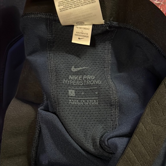 Nike Pro Navy Blue Leggings - Picture 2 of 4
